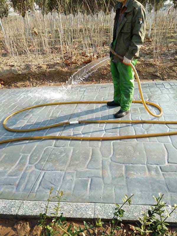 水泥壓花地坪